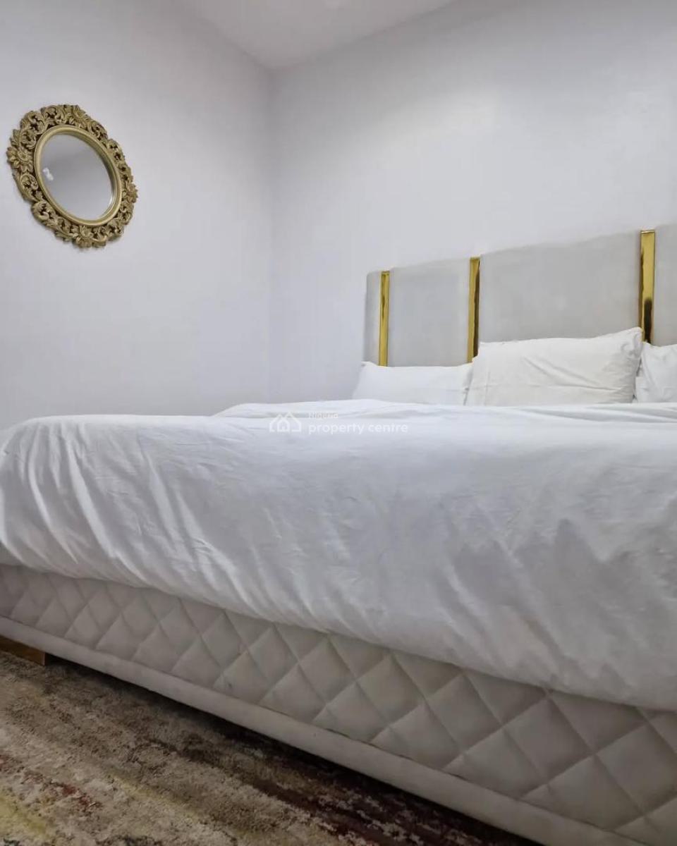 Cozy 2-bedroom Apartment with Snooker, Ikate, Lekki, Lagos, Flat / Apartment Short Let