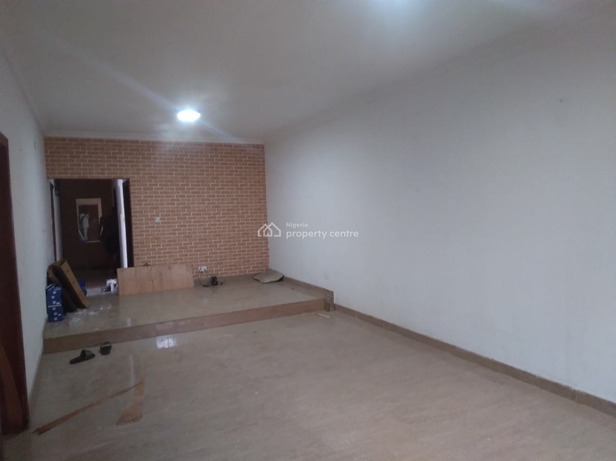 Ground Floor Three (3) Bedroom Flat, Lekki Phase 1, Lekki, Lagos, Flat / Apartment for Rent