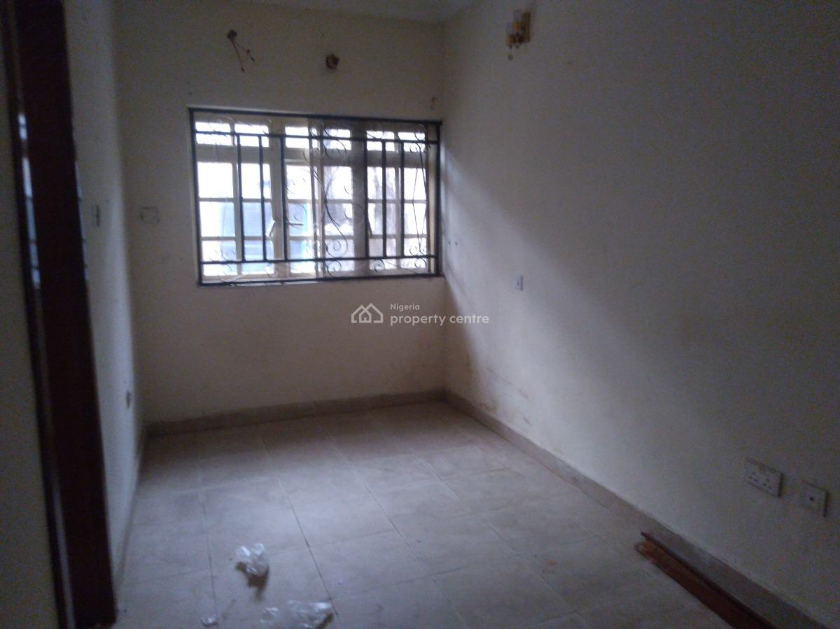 Ground Floor Three (3) Bedroom Flat, Lekki Phase 1, Lekki, Lagos, Flat / Apartment for Rent