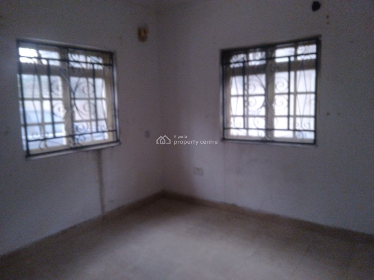 Ground Floor Three (3) Bedroom Flat, Lekki Phase 1, Lekki, Lagos, Flat / Apartment for Rent