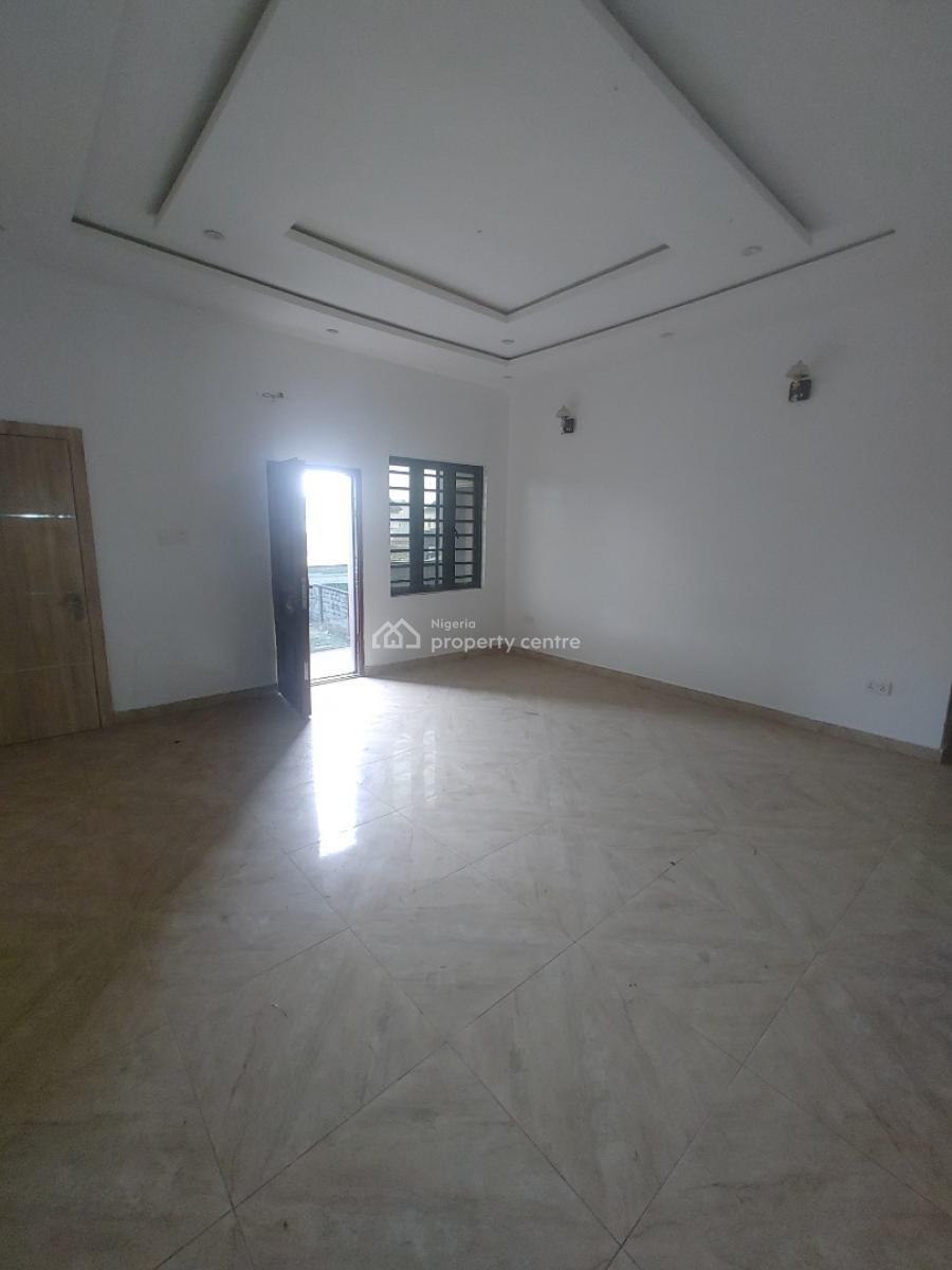 Massive 2 Bedroom Apartment, Upstairs in an Estate, Sangotedo, Sangotedo, Ajah, Lagos, Flat / Apartment for Rent