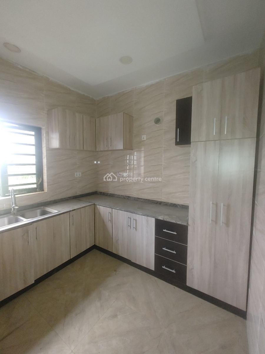 Massive 2 Bedroom Apartment, Upstairs in an Estate, Sangotedo, Sangotedo, Ajah, Lagos, Flat / Apartment for Rent