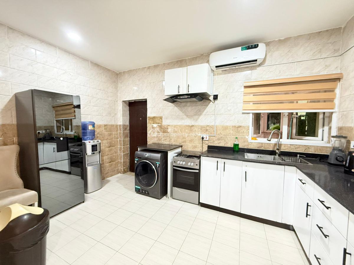 Beautiful 3 Bedroom Apartment, Parkview Estate, Ikoyi, Lagos, Flat / Apartment Short Let