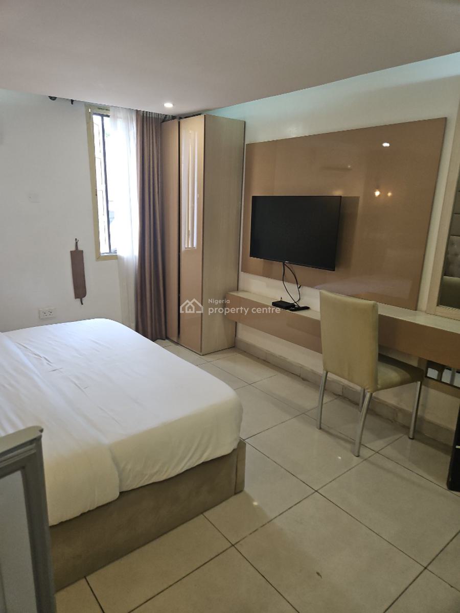 Luxury Duplex, Off Admiralty Way, Lekki Phase 1, Lekki, Lagos, Semi-detached Duplex for Sale
