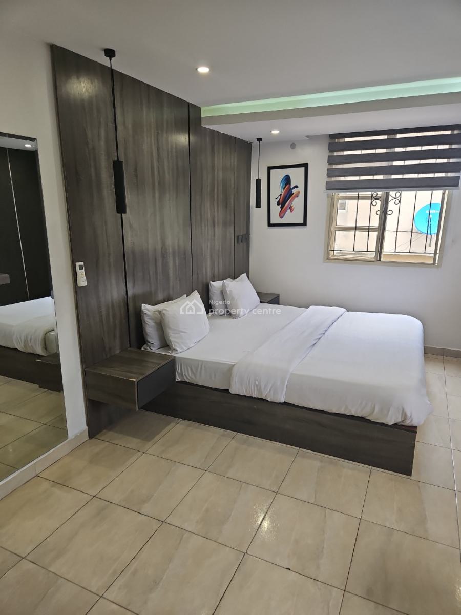 Luxury Duplex, Off Admiralty Way, Lekki Phase 1, Lekki, Lagos, Semi-detached Duplex for Sale