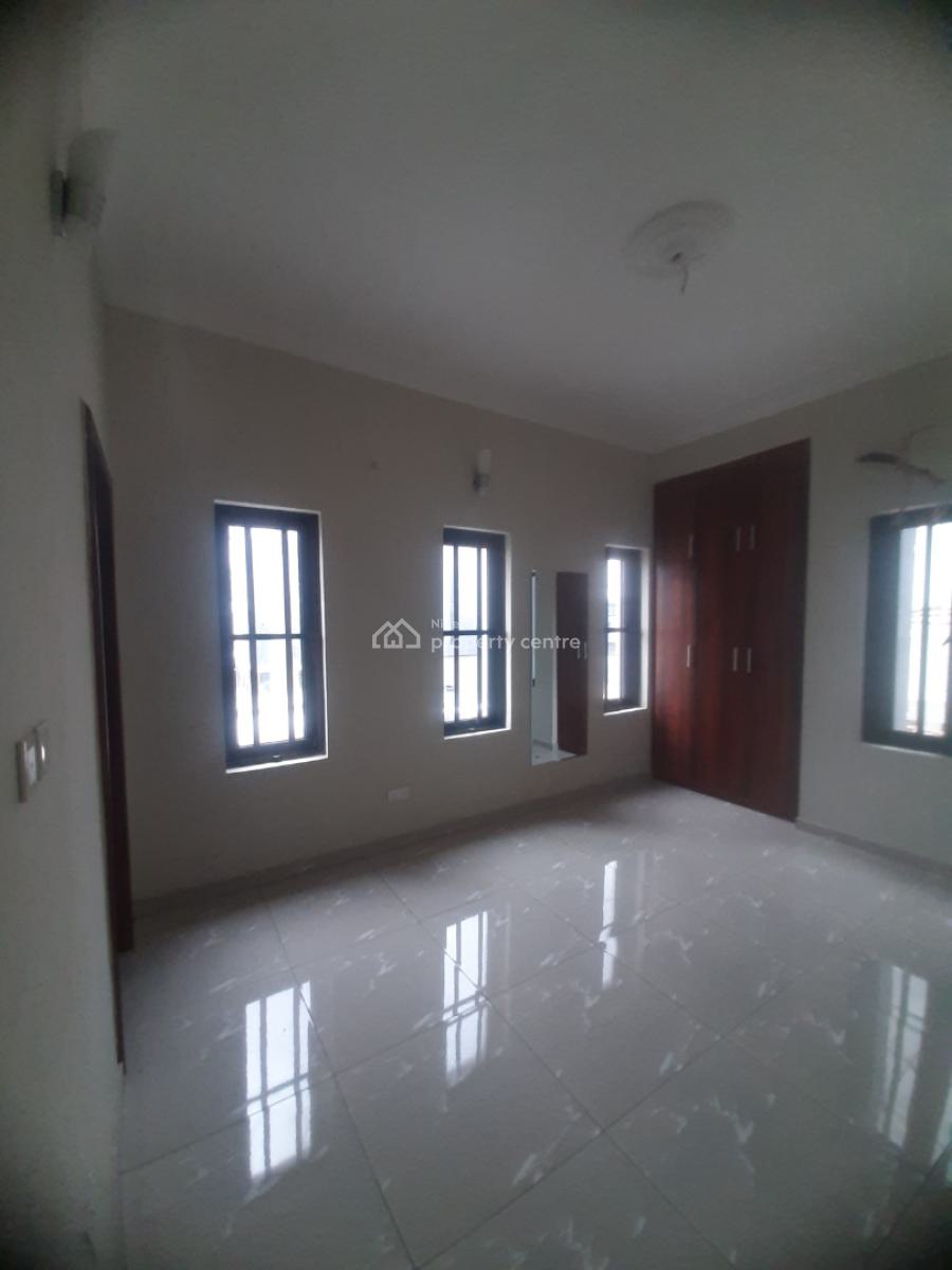3, Lekki Phase 1, Lekki, Lagos, Flat / Apartment for Rent