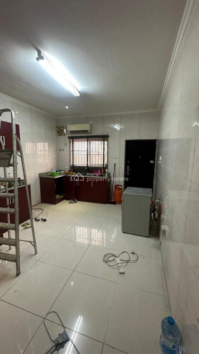 4 Bedroom Semi Detached Duplex with a Bq, Bourdillon Court Estate, Chevron Drive, Lekki, Lagos, Detached Duplex for Rent