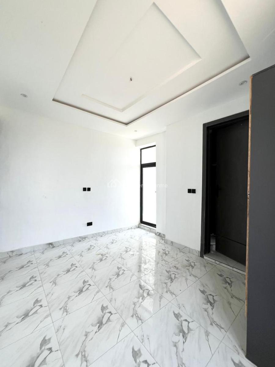 Luxury  5 Bedrooms Fully-detached Duplex with Bq, Chevron, Lekki, Lagos, Detached Duplex for Sale