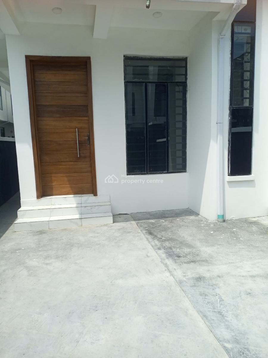 Luxury 4bedroom, Ikota Gra, Lekki, Lagos, Semi-detached Duplex for Rent