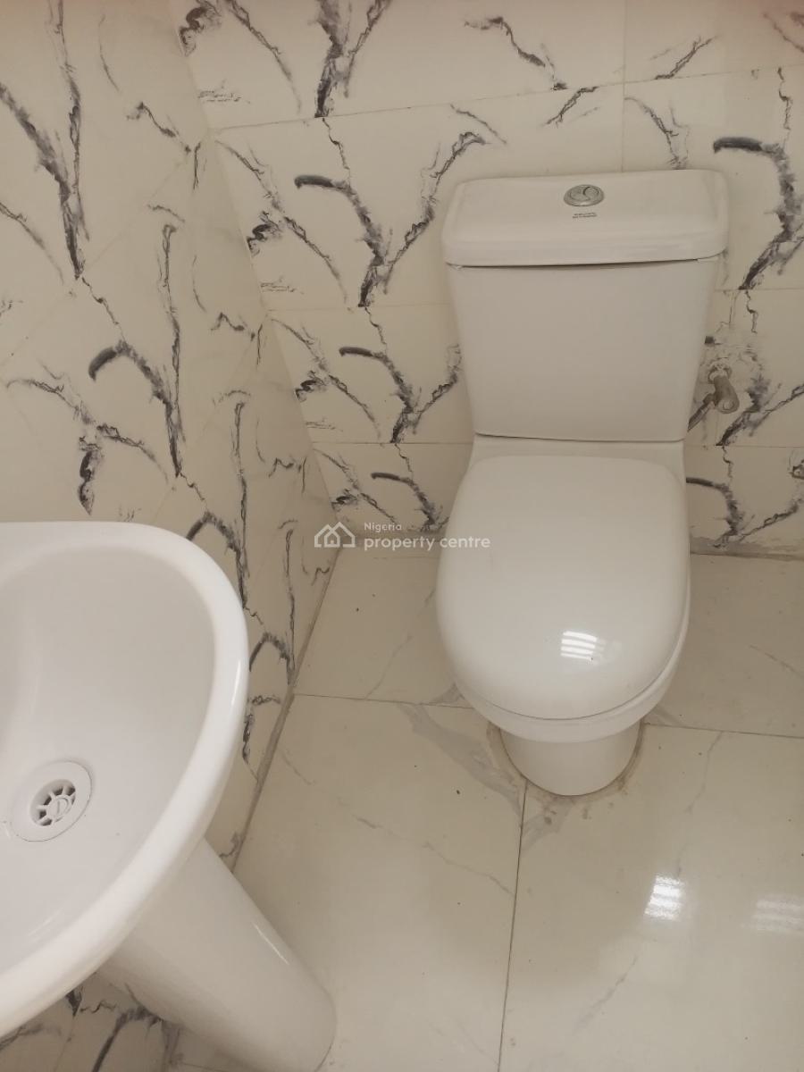Luxury 4bedroom, Ikota Gra, Lekki, Lagos, Semi-detached Duplex for Rent