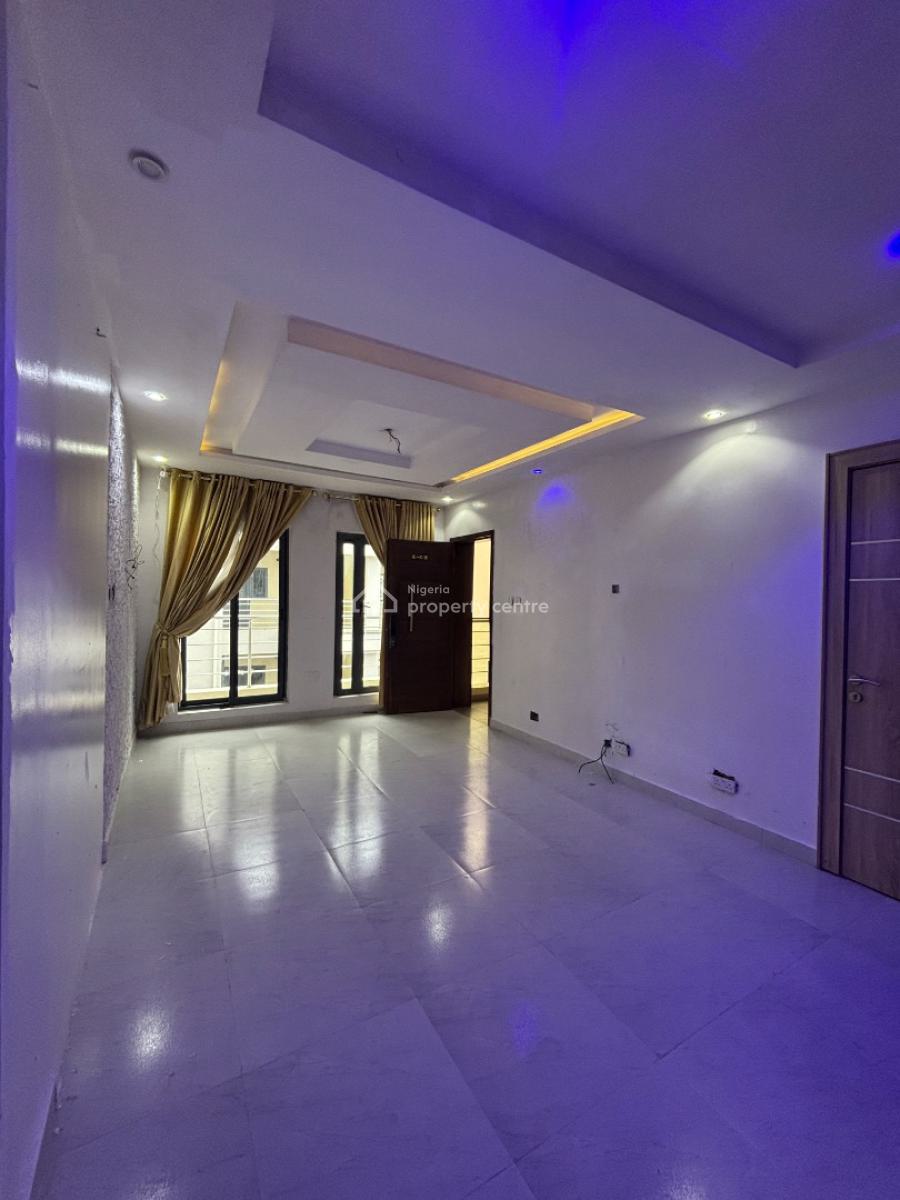 2 Bedroom Apartment with Swimming Pool , Gym , Game Room, Ikate Elegushi, Lekki, Lagos, Flat / Apartment for Rent