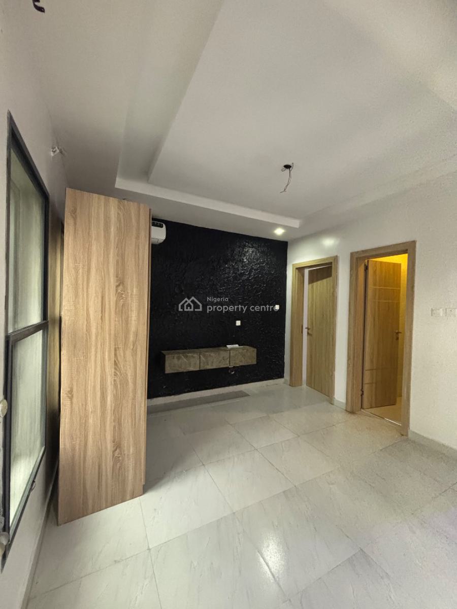 2 Bedroom Apartment with Swimming Pool , Gym , Game Room, Ikate Elegushi, Lekki, Lagos, Flat / Apartment for Rent
