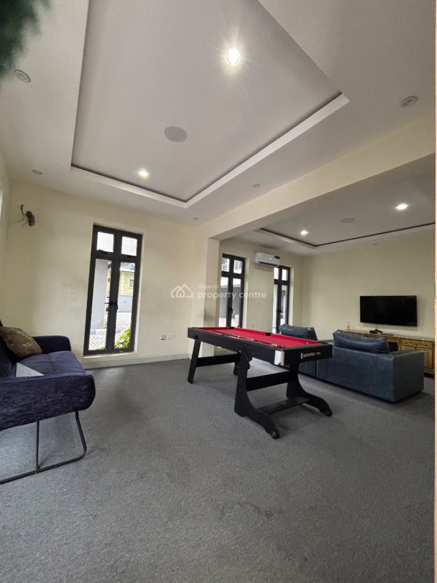 2 Bedroom Apartment with Swimming Pool , Gym , Game Room, Ikate Elegushi, Lekki, Lagos, Flat / Apartment for Rent