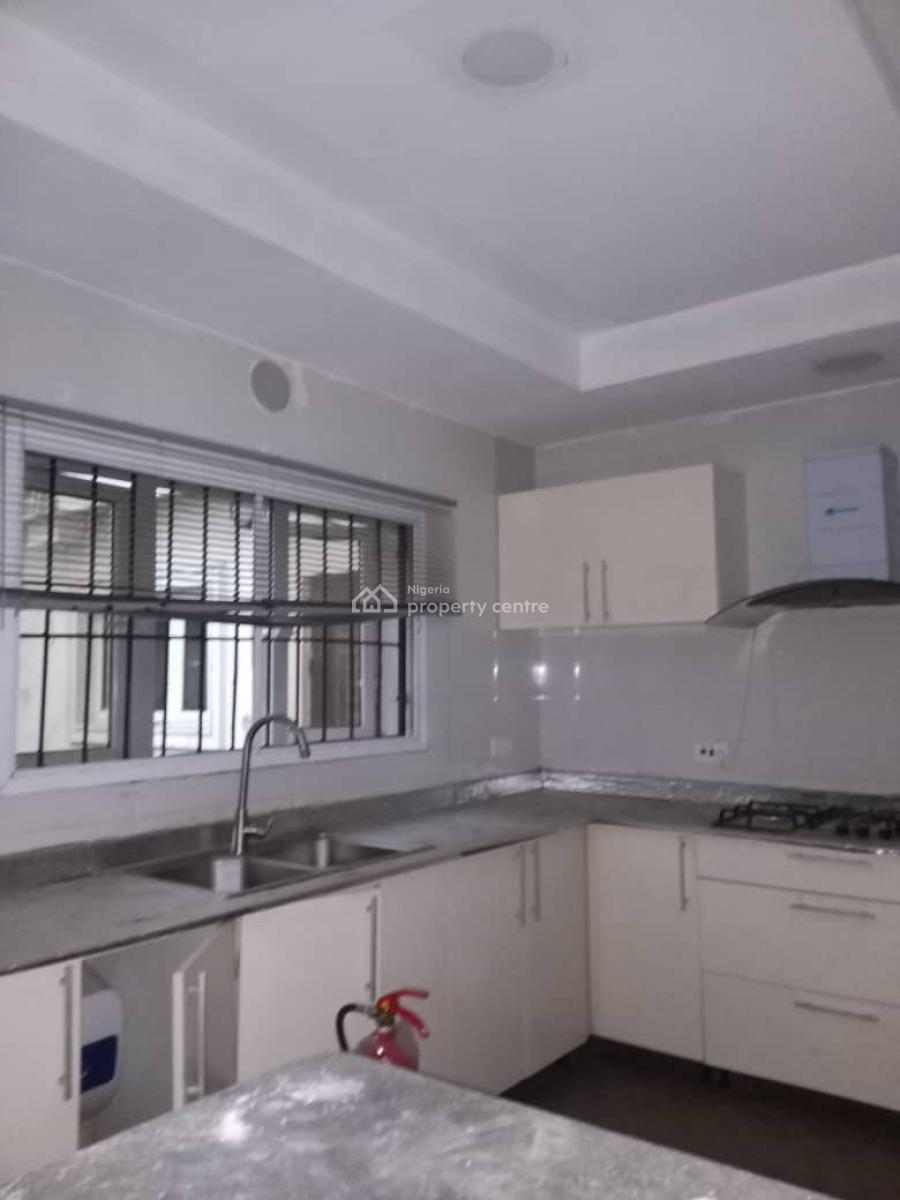 Luxury 4 Bedrooms, Ikate, Lekki, Lagos, Terraced Duplex for Rent