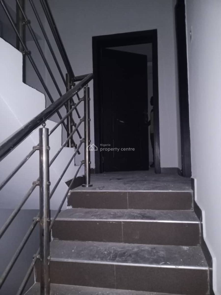 Luxury 4 Bedrooms, Ikate, Lekki, Lagos, Terraced Duplex for Rent