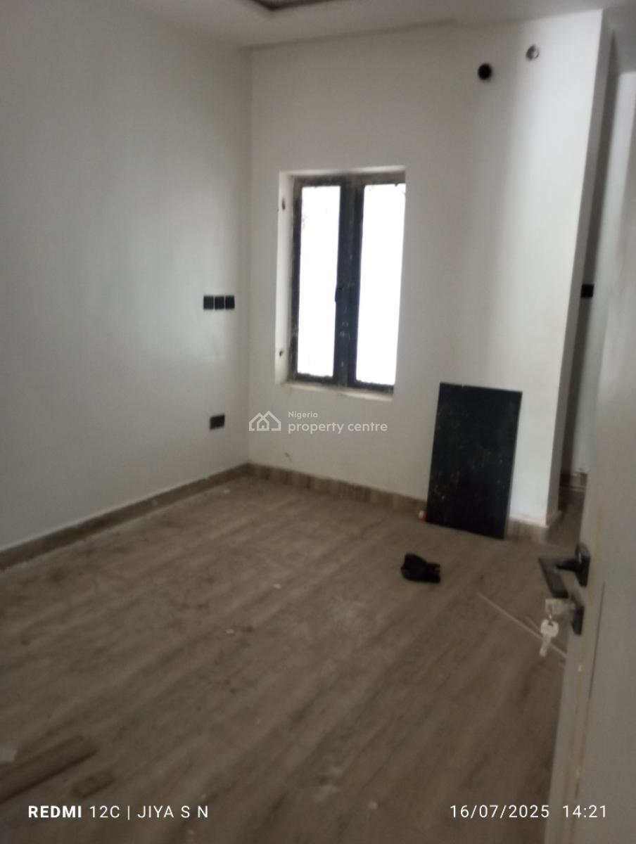 Newly Built 5 Bedroom Terrace Duplex on 2 Floors, By American International School, Durumi, Abuja, Terraced Duplex for Sale