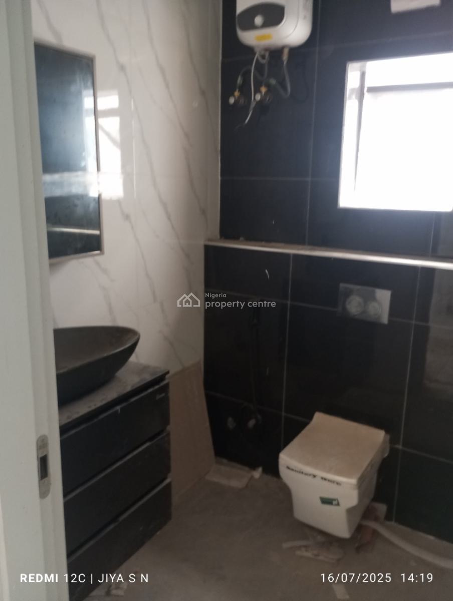 Newly Built 5 Bedroom Terrace Duplex on 2 Floors, By American International School, Durumi, Abuja, Terraced Duplex for Sale