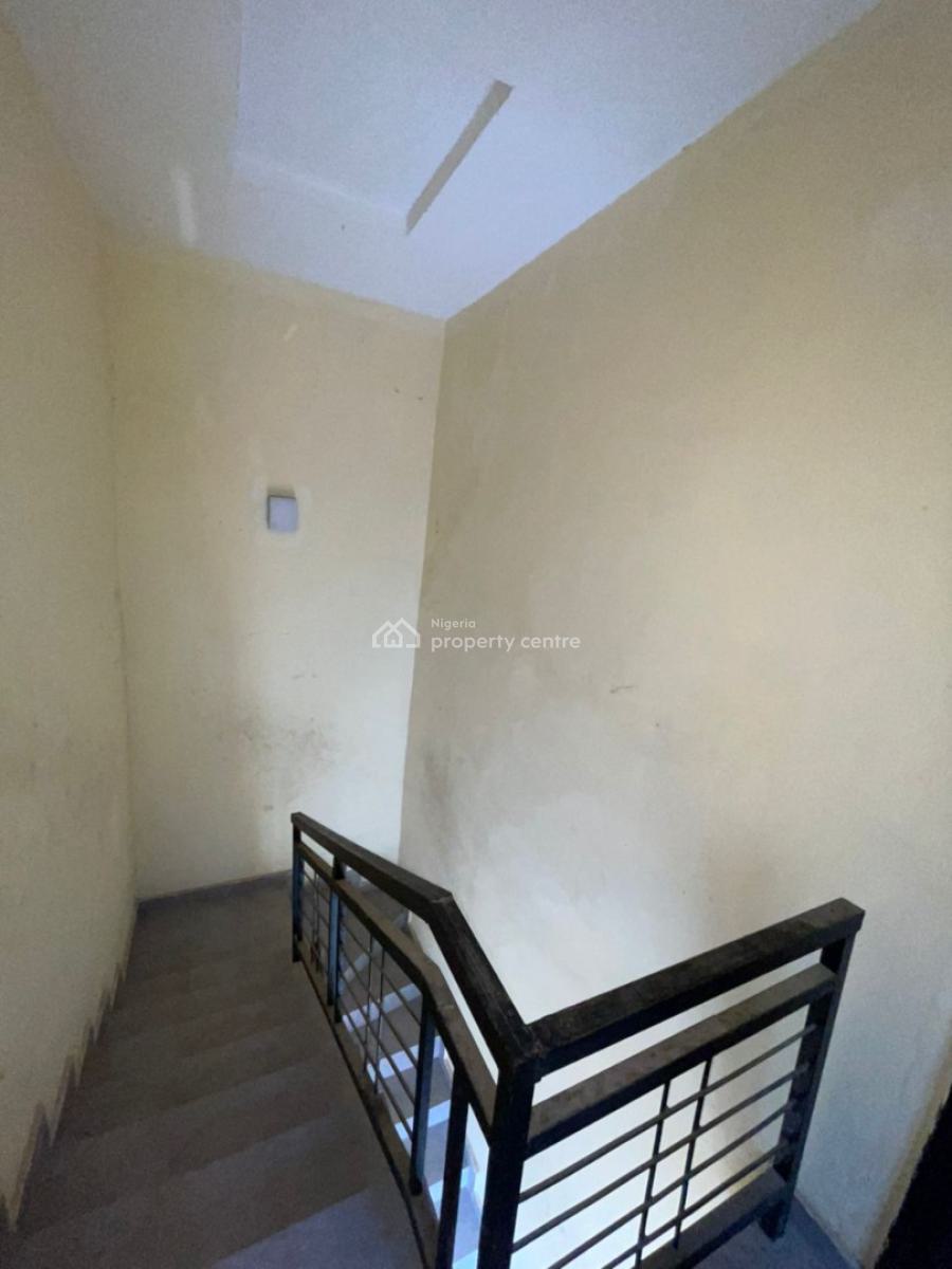 Sharp Mini Flat, Silverland Estate, Sangotedo, Ajah, Lagos, Mini Flat (room and Parlour) for Rent