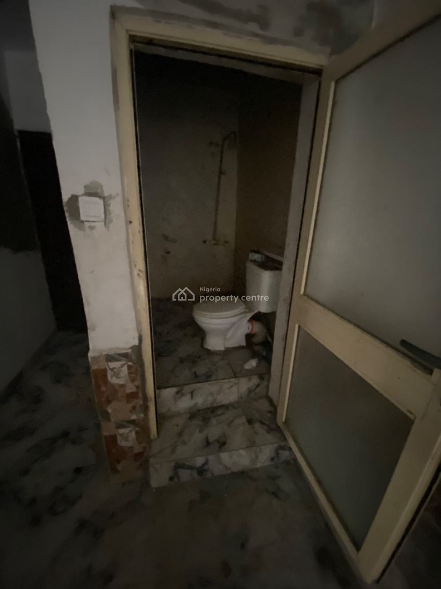 One Bedroom Apartment, Lekki Phase 1, Lekki, Lagos, Mini Flat (room and Parlour) for Rent
