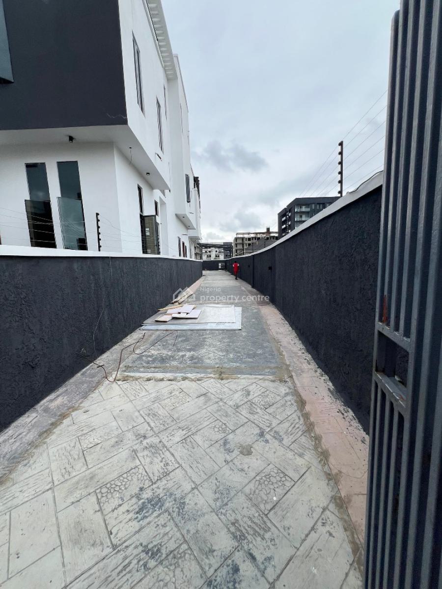 Brand New Luxury 6 Bedroom with Pool & Cinema, Lekki Phase 1, Lekki, Lagos, Detached Duplex for Sale