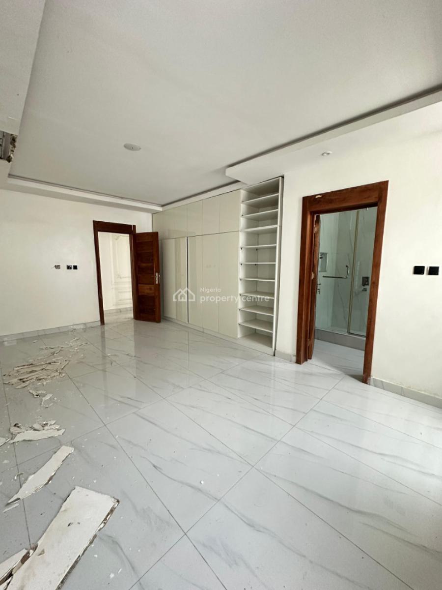 Spacious 5-bedroom Detached Duplex with Bq & Swimming Pool, Ikota, Lekki, Lagos, Detached Duplex for Sale