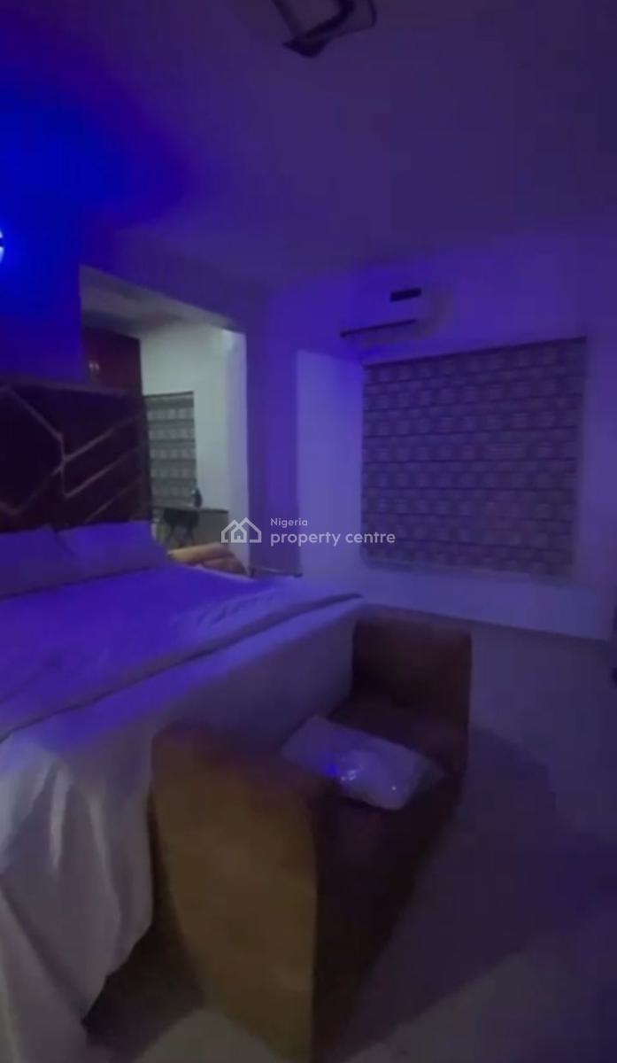Fully Serviced & Furnished 3 Bedroom Apartment, Cromwell Estate, Chevron Drive, Lekki, Lagos, Flat / Apartment for Rent
