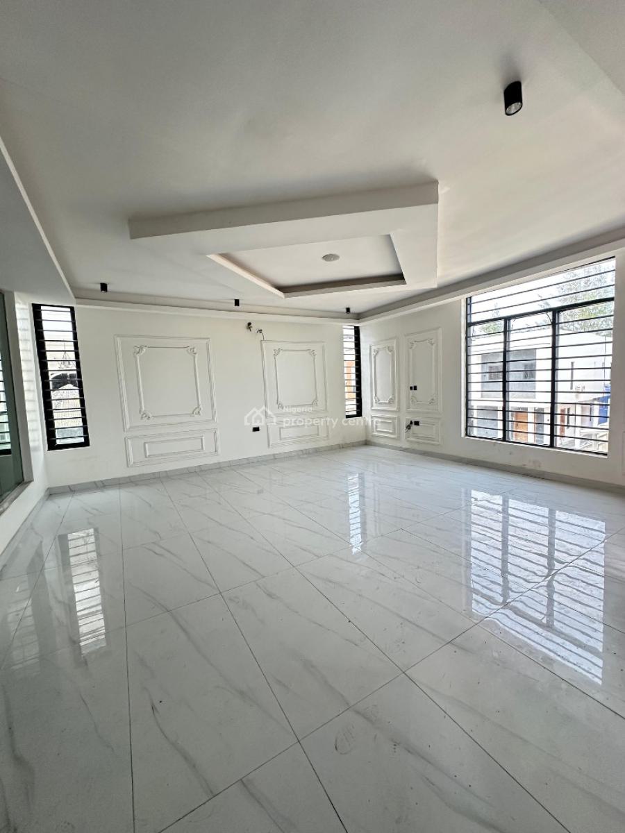 Spacious 5-bedroom Detached Duplex with Bq & Swimming Pool, Ikota, Lekki, Lagos, Detached Duplex for Sale
