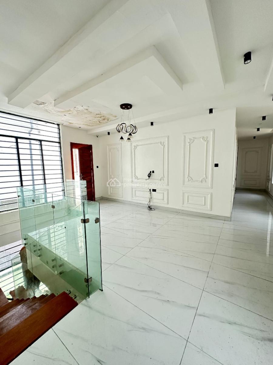 Spacious 5-bedroom Detached Duplex with Bq & Swimming Pool, Ikota, Lekki, Lagos, Detached Duplex for Sale