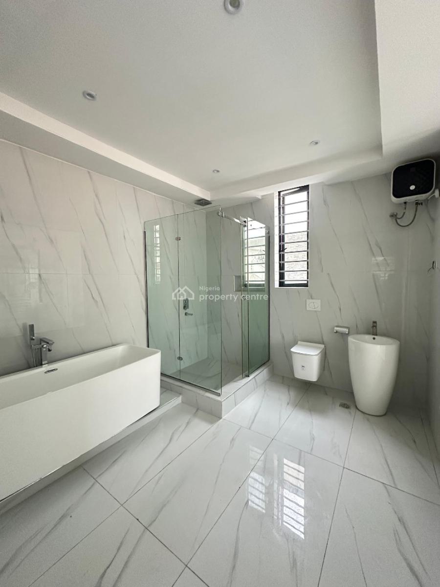 Spacious 5-bedroom Detached Duplex with Bq & Swimming Pool, Ikota, Lekki, Lagos, Detached Duplex for Sale