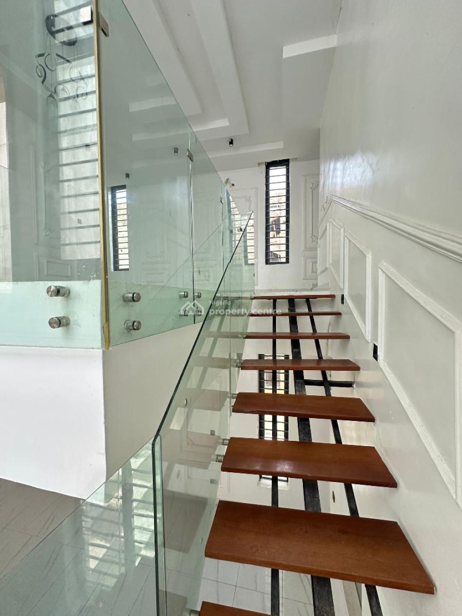 Spacious 5-bedroom Detached Duplex with Bq & Swimming Pool, Ikota, Lekki, Lagos, Detached Duplex for Sale