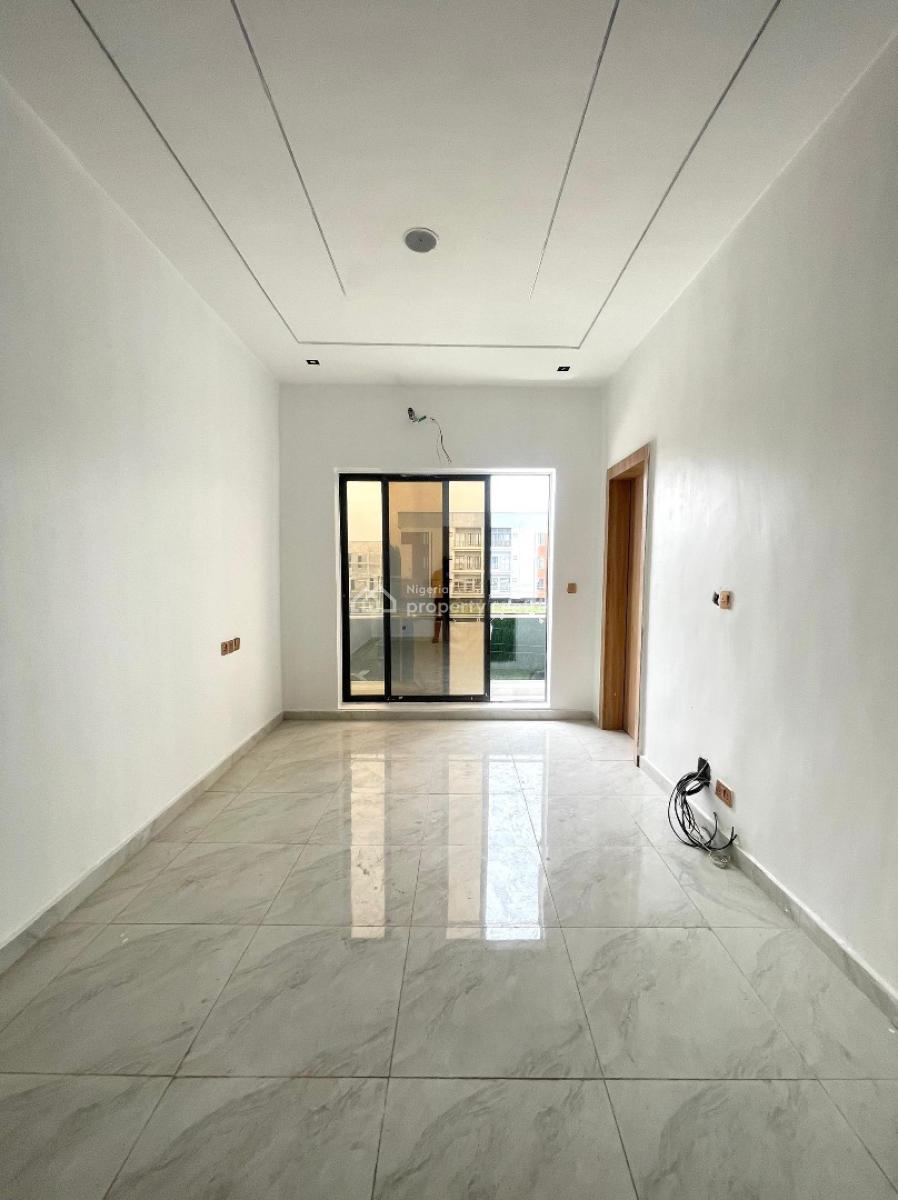 The Magnificent 4 Bedroom Terrace Home, Ikota, Lekki, Lagos, Terraced Duplex for Sale