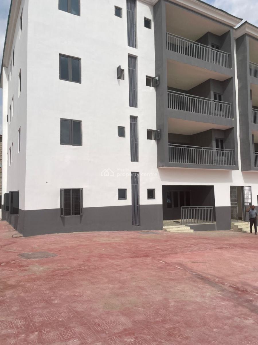 Luxury Brand New 3 Bedrooms Flat with Bq in a Secured Environment, By Berger Clinic, Life Camp, Abuja, Flat / Apartment for Rent