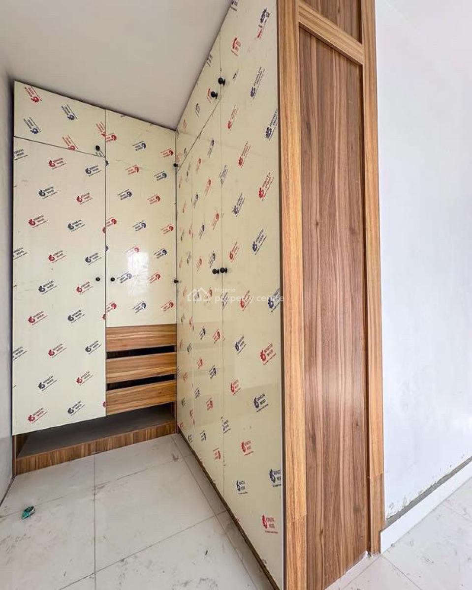 Exquisitely Finished 2 Bed Apartment with Elevator, Pool and Gym, Oniru, Victoria Island (vi), Lagos, Flat / Apartment for Sale