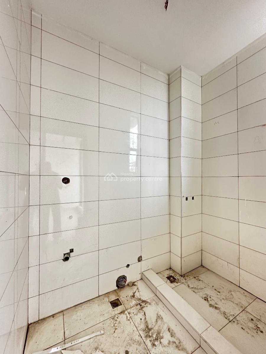 Luxury 2 Bedroom Apartment with Elevator, Gym, Pool and Reception, Lekki Phase 1, Lekki, Lagos, Flat / Apartment for Sale