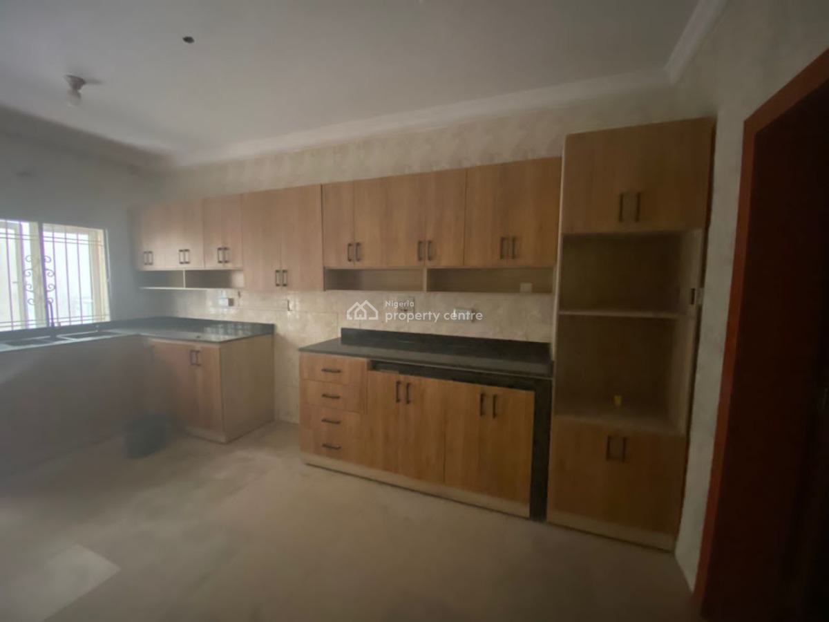 3 Bedroom Terrace Duplex, Lekki Phase 1, Lekki, Lagos, Terraced Duplex for Rent