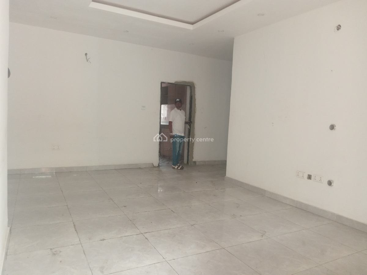 2 Bedrooms Flat, Very Spacious, Ogombo, Ajah, Lagos, Flat / Apartment for Rent