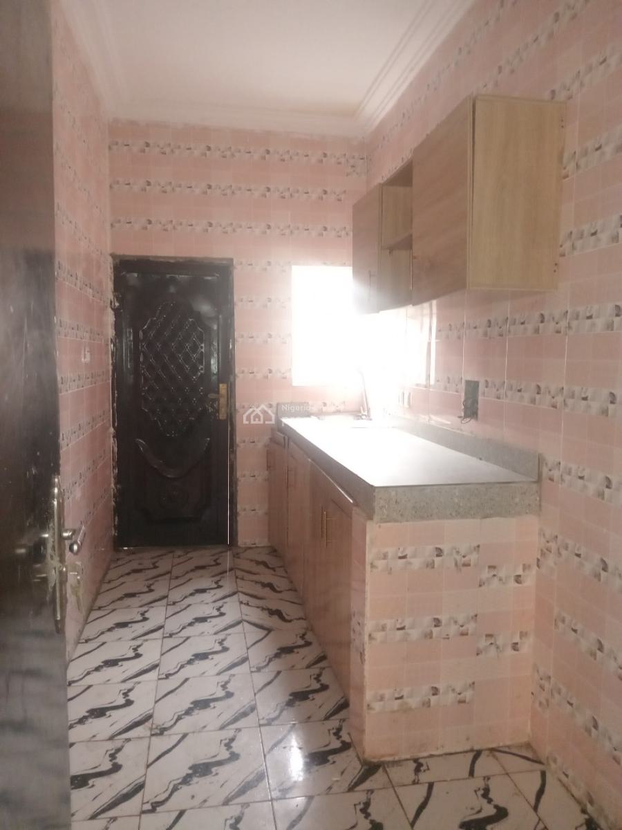 2 Bedrooms Flat, Very Spacious, Ogombo, Ajah, Lagos, Flat / Apartment for Rent