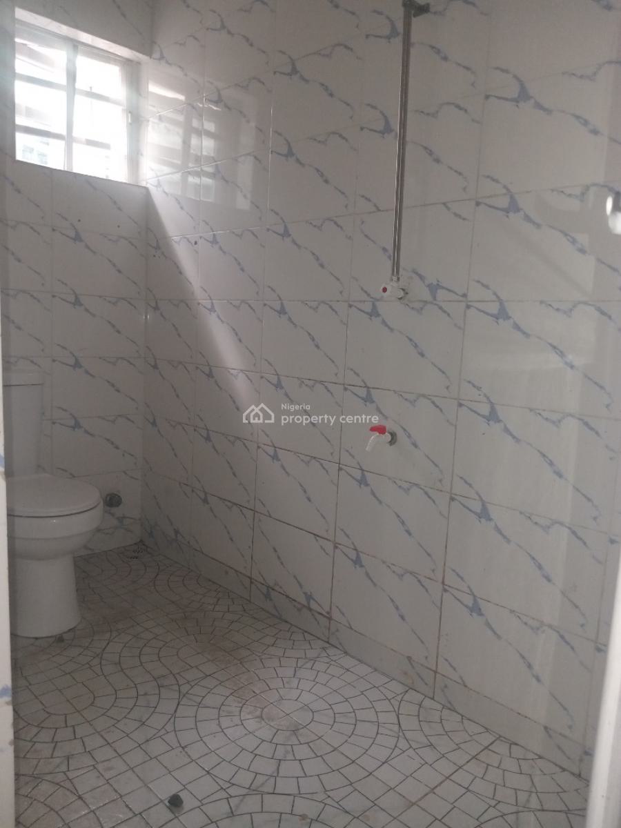 2 Bedrooms Flat, Very Spacious, Ogombo, Ajah, Lagos, Flat / Apartment for Rent