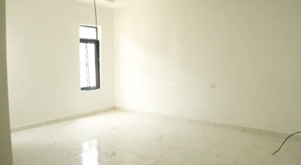 Distress: Brand New 6 Bedroom House with Bq( Self & Spacious Compound), Cowrie Creek Estate, Lekki, Lagos, Semi-detached Duplex for Sale