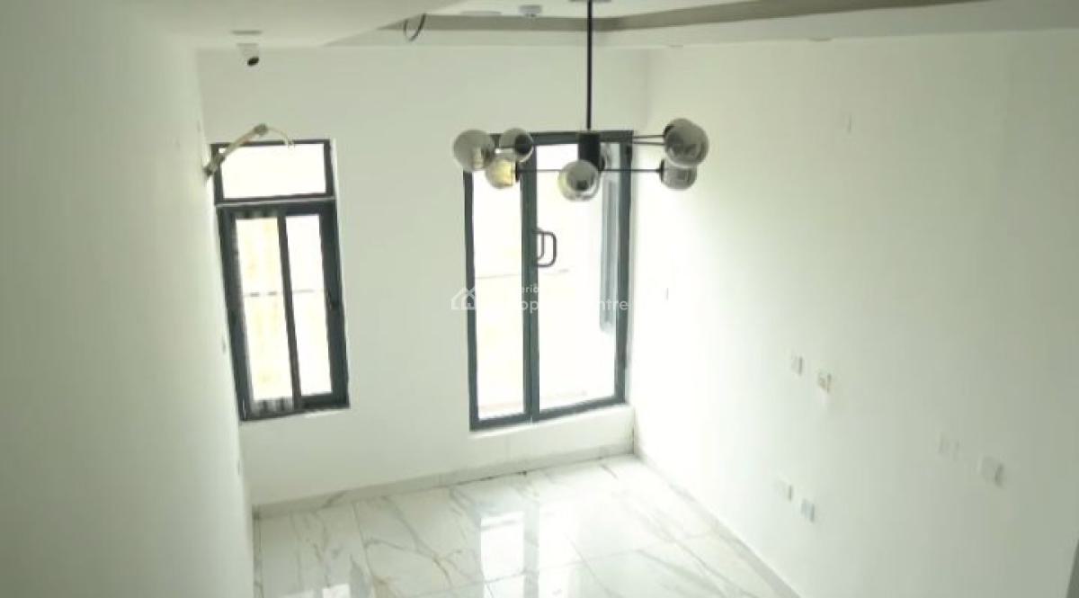 Distress: Brand New 6 Bedroom House with Bq( Self & Spacious Compound), Cowrie Creek Estate, Lekki, Lagos, Semi-detached Duplex for Sale