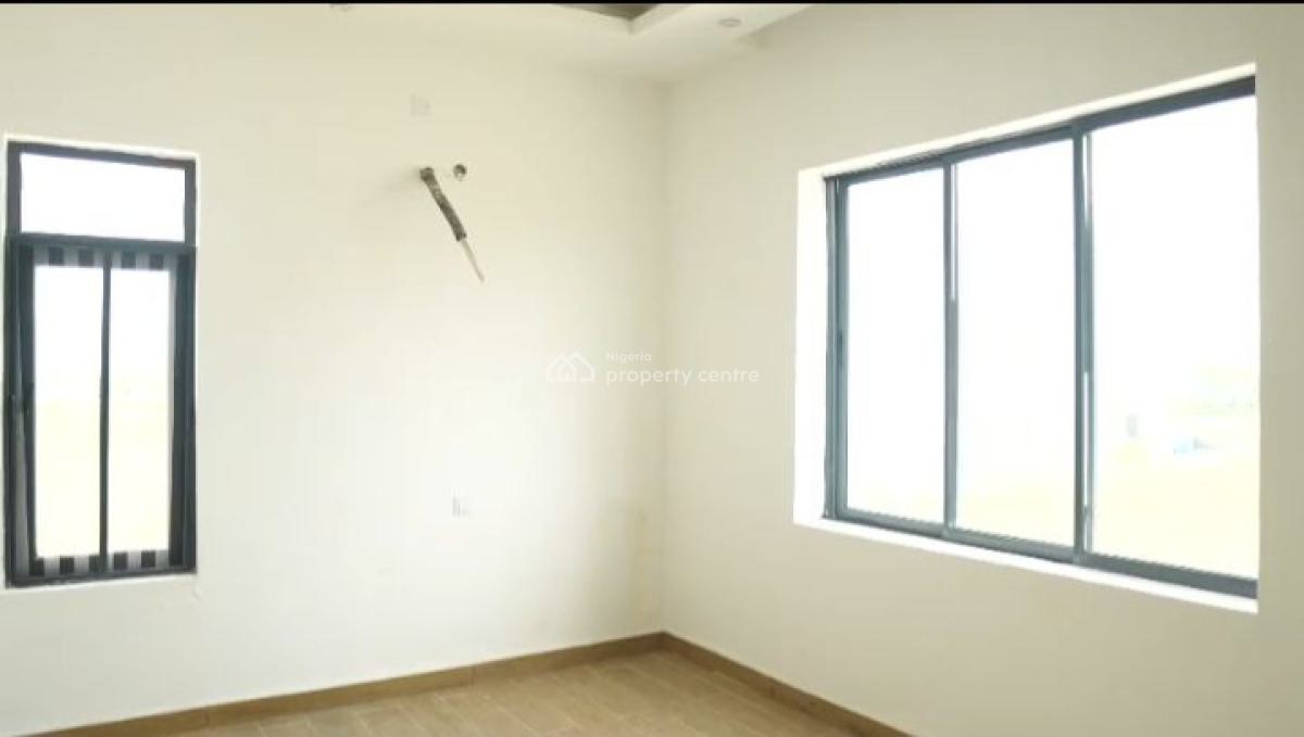 Distress: Brand New 6 Bedroom House with Bq( Self & Spacious Compound), Cowrie Creek Estate, Lekki, Lagos, Semi-detached Duplex for Sale