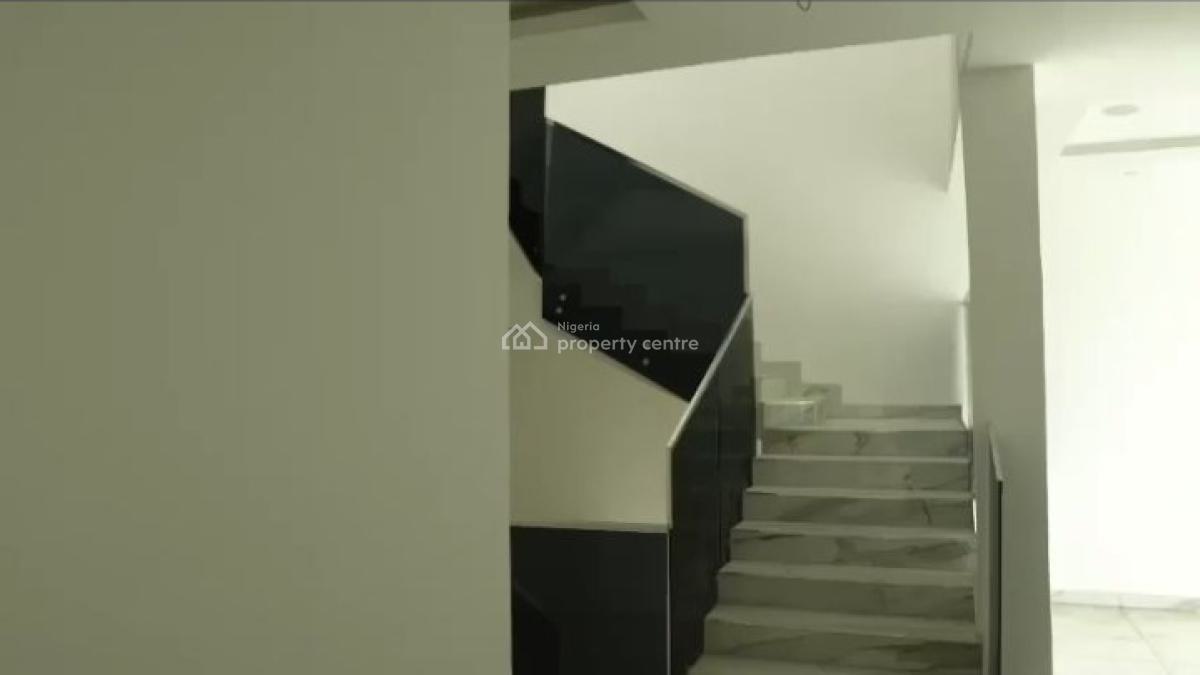 Distress: Brand New 6 Bedroom House with Bq( Self & Spacious Compound), Cowrie Creek Estate, Lekki, Lagos, Semi-detached Duplex for Sale