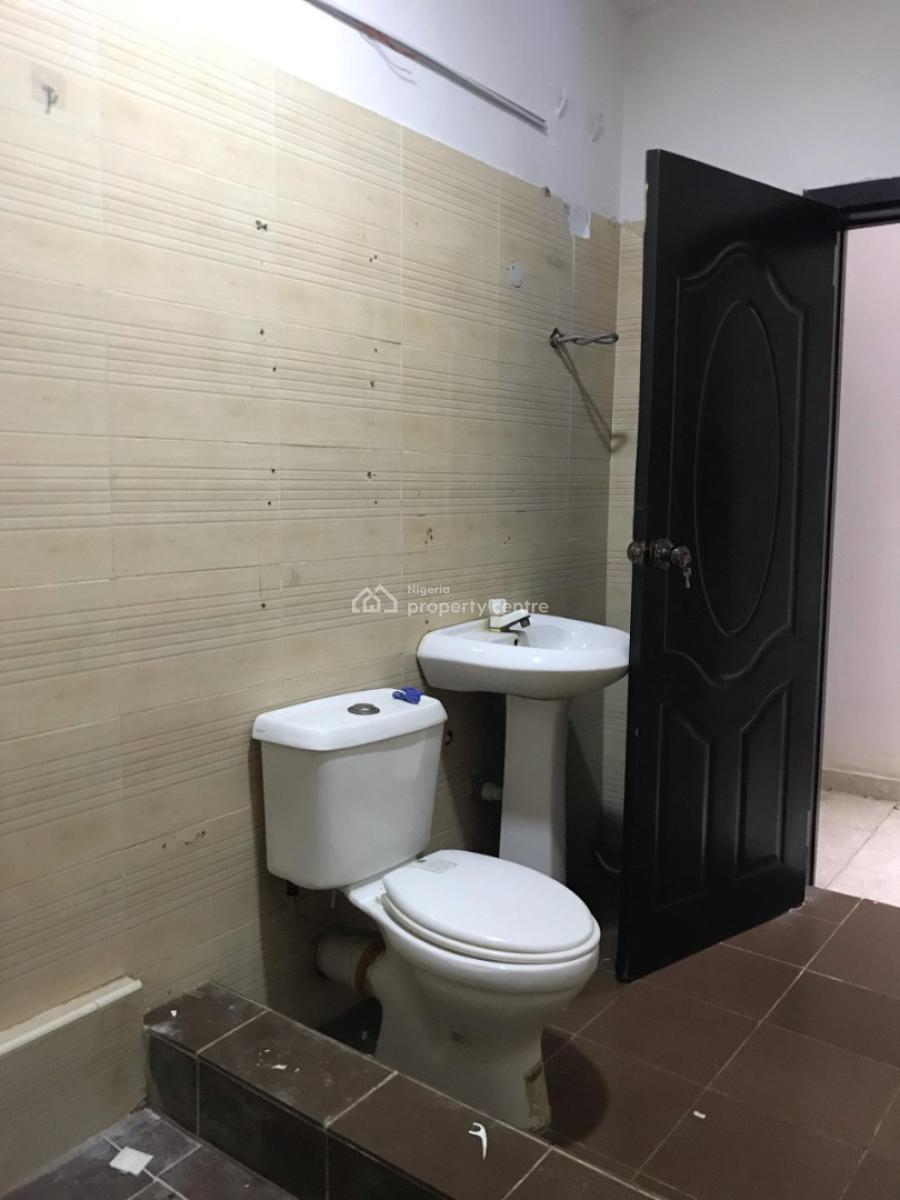 Very Standard Clean Mini Flat, Off Admiralty Road, Lekki Phase 1, Lekki, Lagos, Mini Flat (room and Parlour) for Rent