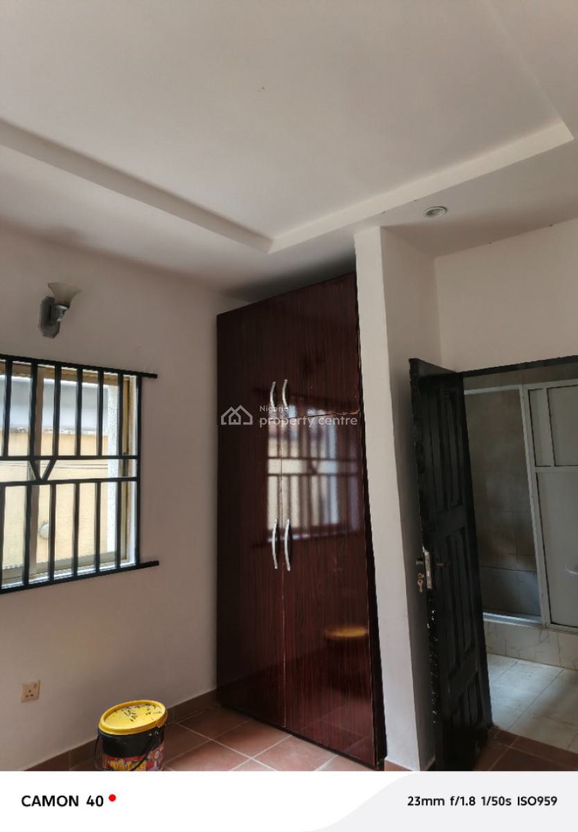 Luxury 3 Bedrooms Flat, Close to The Road, Badore, Ajah, Lagos, Flat / Apartment for Rent