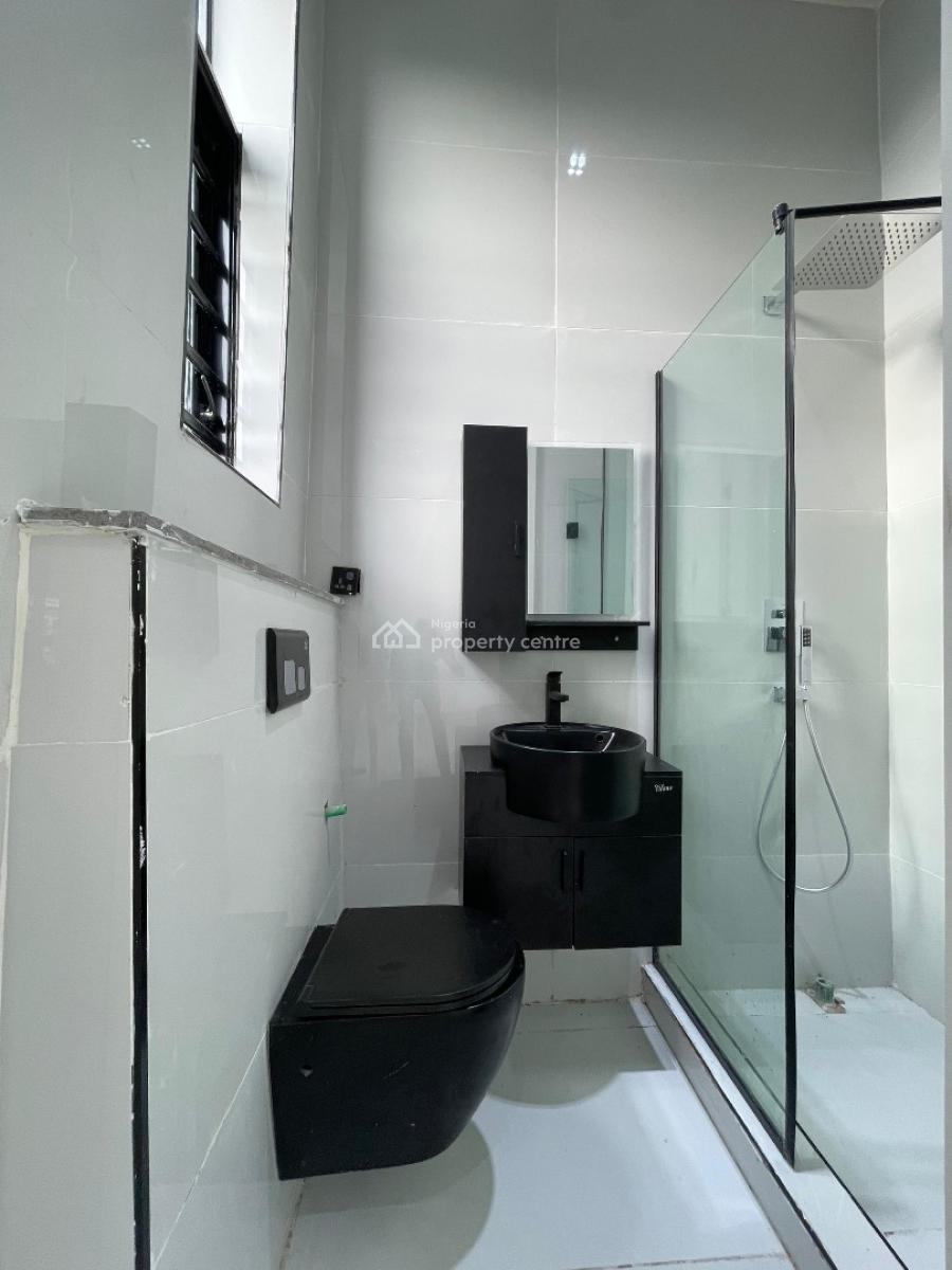 Spacious Premium 5 Bedroom Fully Detached Duplex with Bq & Swimming Po, Chevron Toll, Lekki, Lagos, Detached Duplex for Sale
