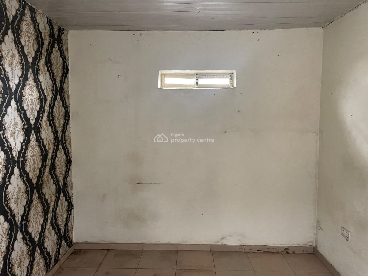 One Room Apartment, Akins Bus Stop, Badore, Ajah, Lagos, Self Contain (single Rooms) for Rent