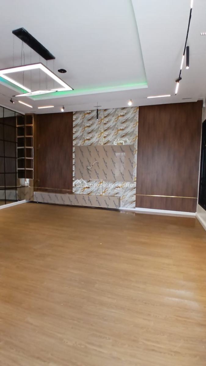 Excellently Designed 5-bedroom Penthouse + Bq, Orchid Road, Lekki, Lagos, House for Sale