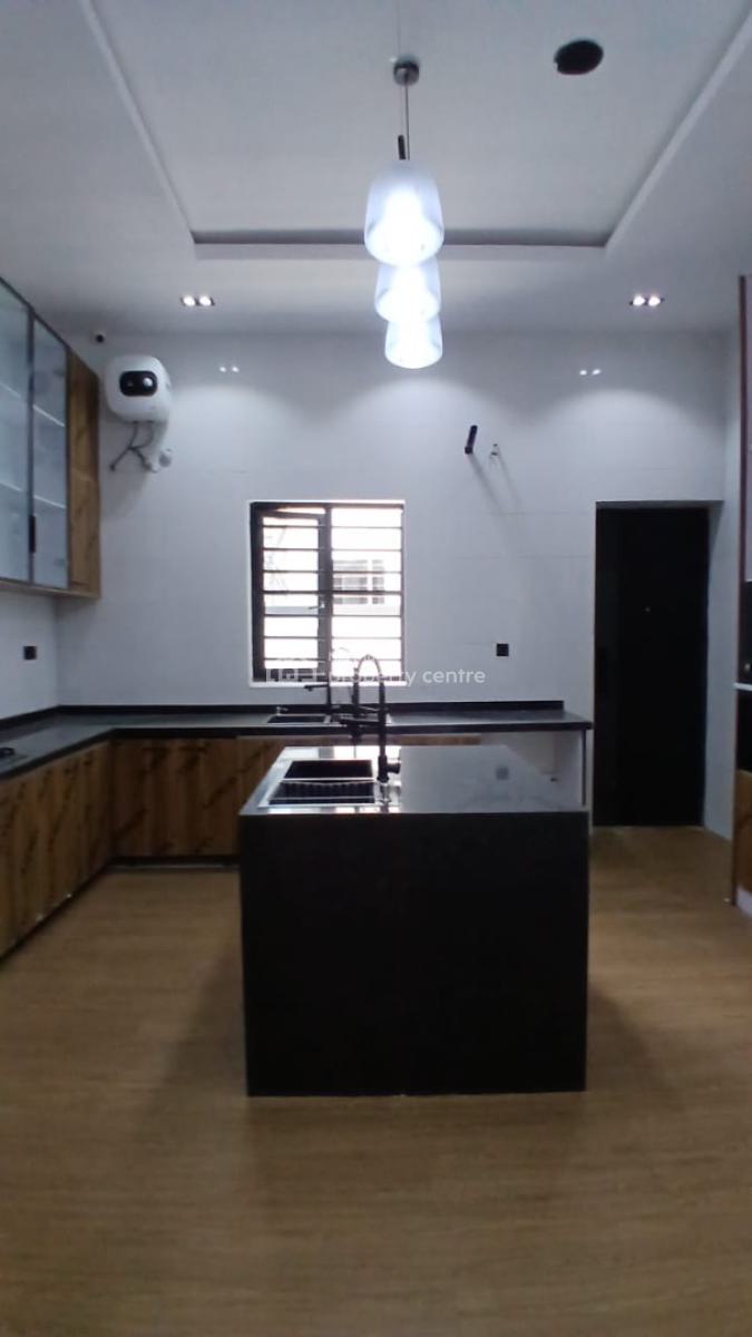 Excellently Designed 5-bedroom Penthouse + Bq, Orchid Road, Lekki, Lagos, House for Sale