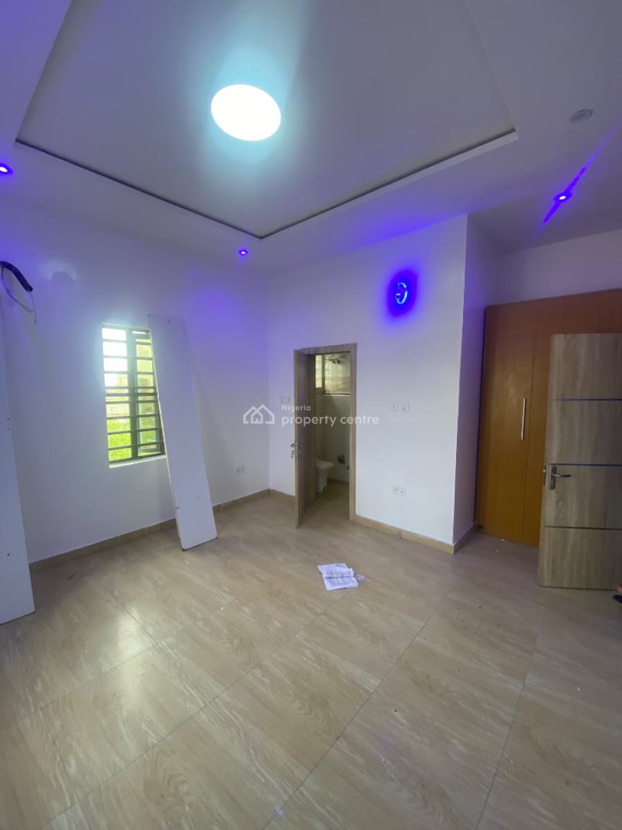 Standard Two Bedroom Apartment Upstairs, Sangotedo Ajah, Ajah, Lagos, Flat / Apartment for Rent