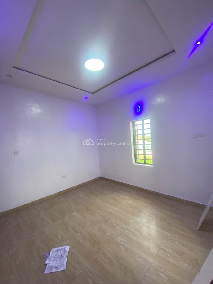 Standard Two Bedroom Apartment Upstairs, Sangotedo Ajah, Ajah, Lagos, Flat / Apartment for Rent
